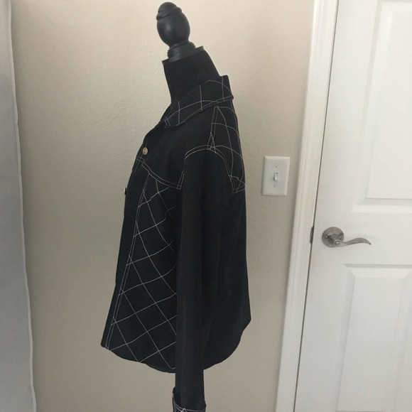 St John Sport Black Quilted Embellished Jacket - Picture 4 of 6